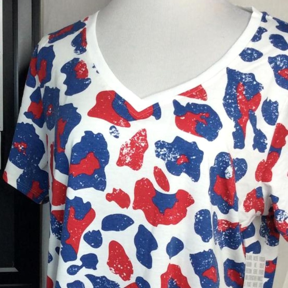 Lularoe 2XL White w Red & Blue Christy T Shirt Top